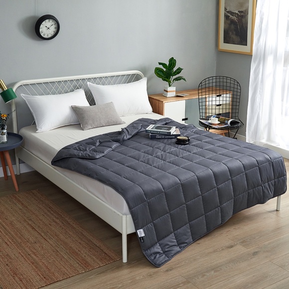 15 lb Weighted Blanket - Cooling, Cotton, Queen - Picture 7 of 17